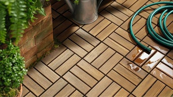 School deck flooring